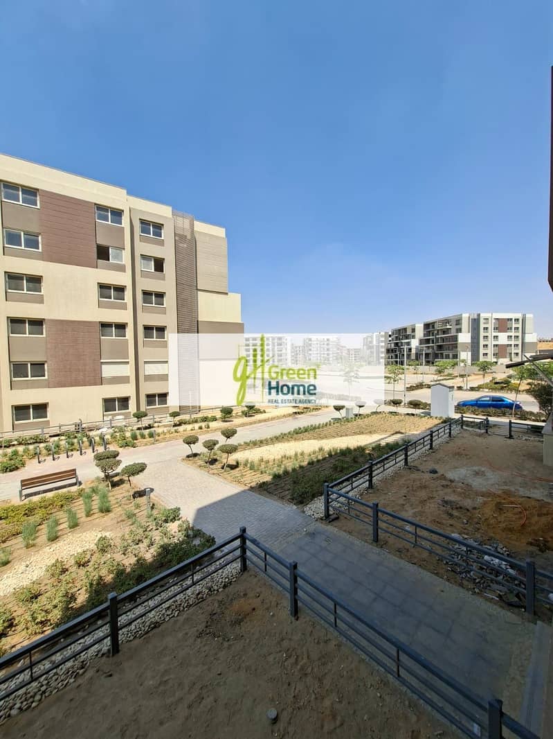 9 WhatsApp Image 2026-01-04 at 22.52. 07 (1). jpeg