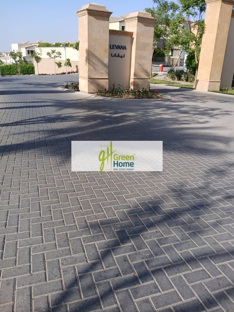 15 d8d0daaa-e284-4aa7-877f-5e73e41881ae. jpg