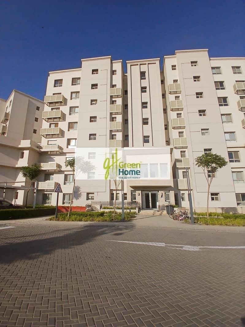 5 412565c2-6d90-4b03-b27d-674c7337e9e4. jpg