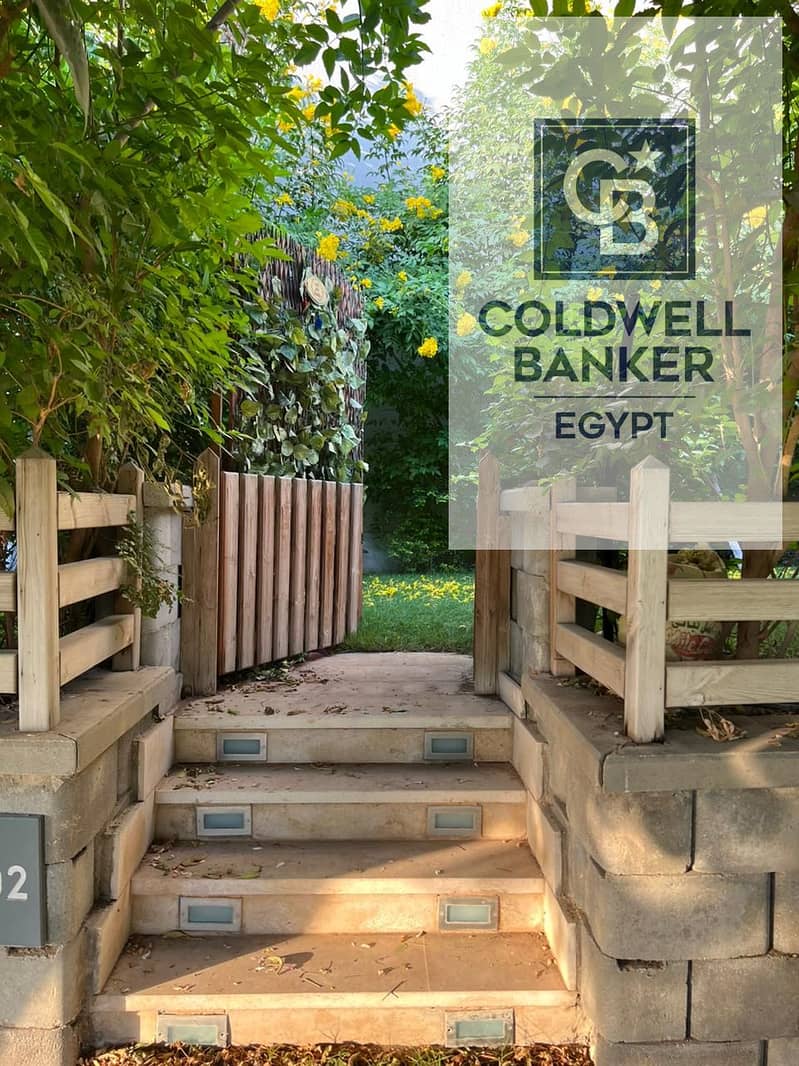 15 aa779089-9541-4f5d-b397-2a77e68cd629. jpg