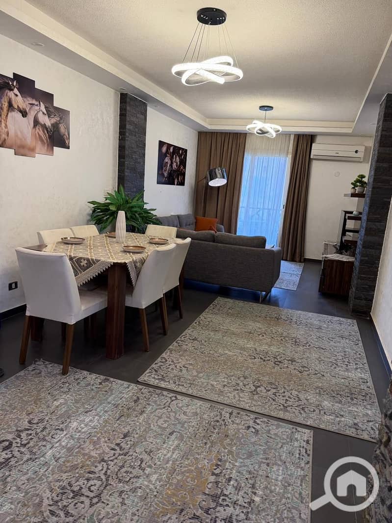 3 4925630c-f0b5-4768-8d34-36f10b43b8f6. jpeg