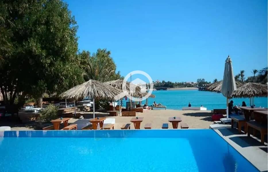 14 5489213-55cb9o. jpg