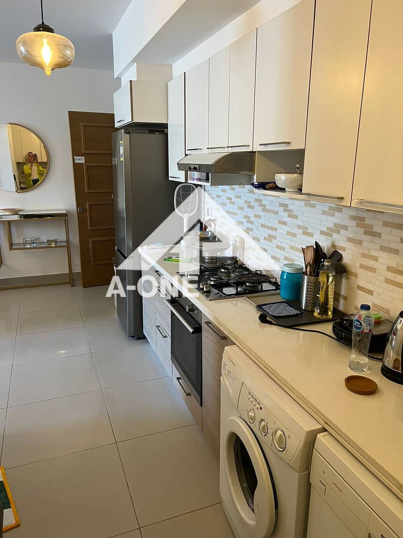 4 68806738-7639-4cb3-96e5-aa9b1fbee858. jpg