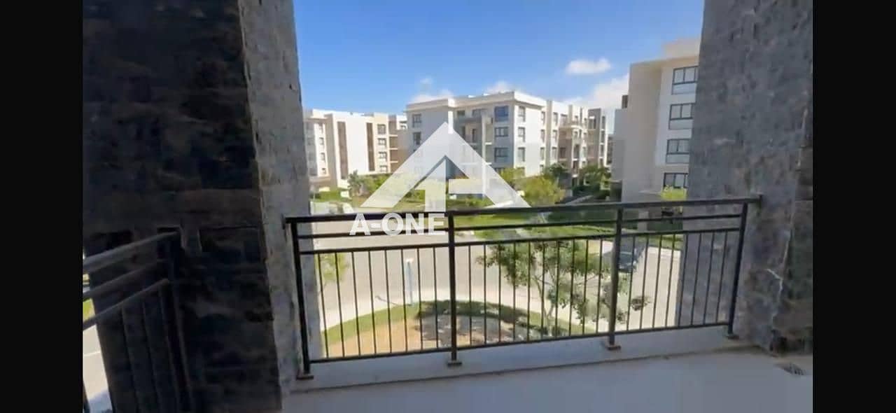 7 85785c6f-ba8e-4950-8d24-0f2245d776d2. jpg