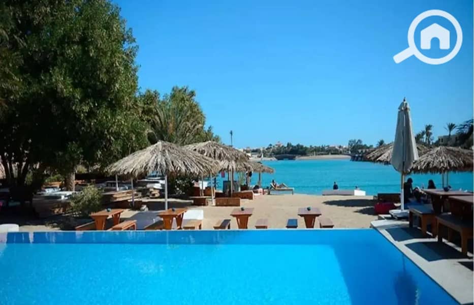 6 5489213-55cb9o. jpg