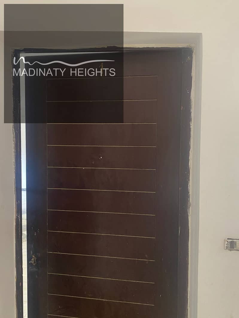 11 WhatsApp Image 2026-01-08 at 2.15. 39 PM325553. jpeg