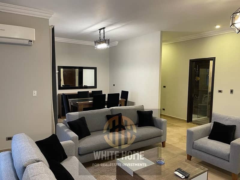 8 c5762e11-ff85-4977-927c-f2881b43a747. jpeg