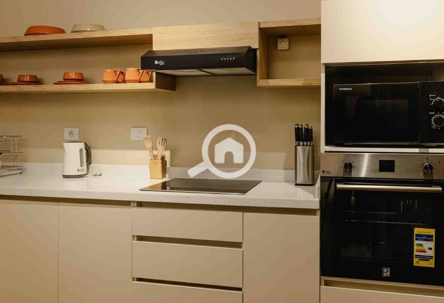 2 c73541cb-7552-4773-936e-d292fcbe9119. jpg