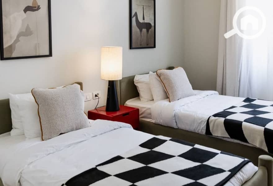 5 02c17b40-9952-414e-8e62-1507615d00e0. jpg