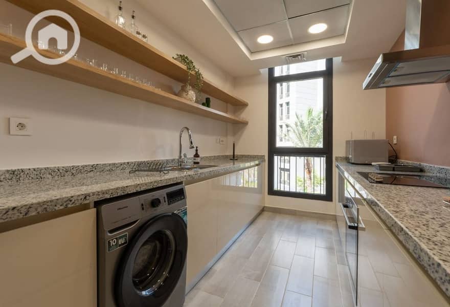 6 ca247847-62b3-4c25-b630-58dc73d44b63. jpg