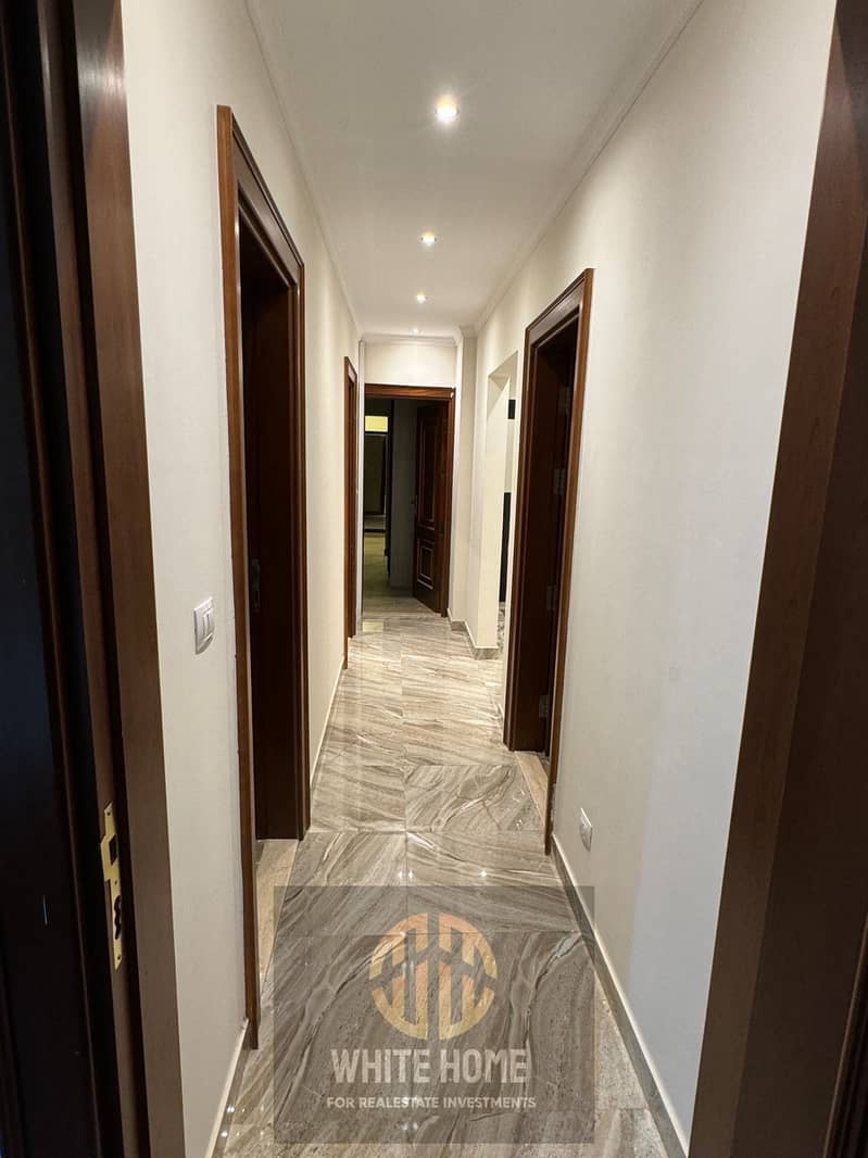 8 53e4612d-479e-4876-a6d8-c01c28841c5f. jpeg