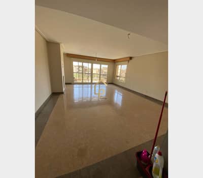 3 Bedroom Flat for Rent in 6th of October, Giza - WhatsApp Image 2026-01-07 at 5.28. 42 PM (2). jpg
