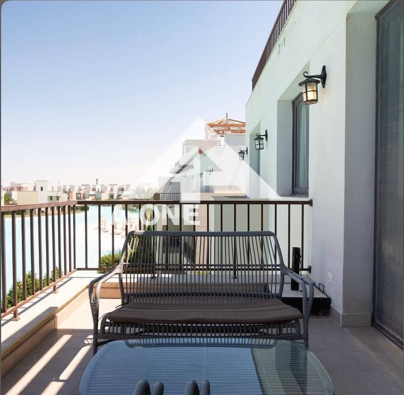 3 1dceb1c9-dc8c-463e-b70a-630bcb97e87b. jpg