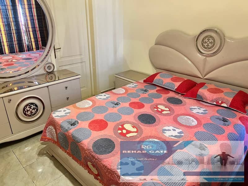 12 a8380870-ea7b-4055-b527-58ee74f5c45d. jpg