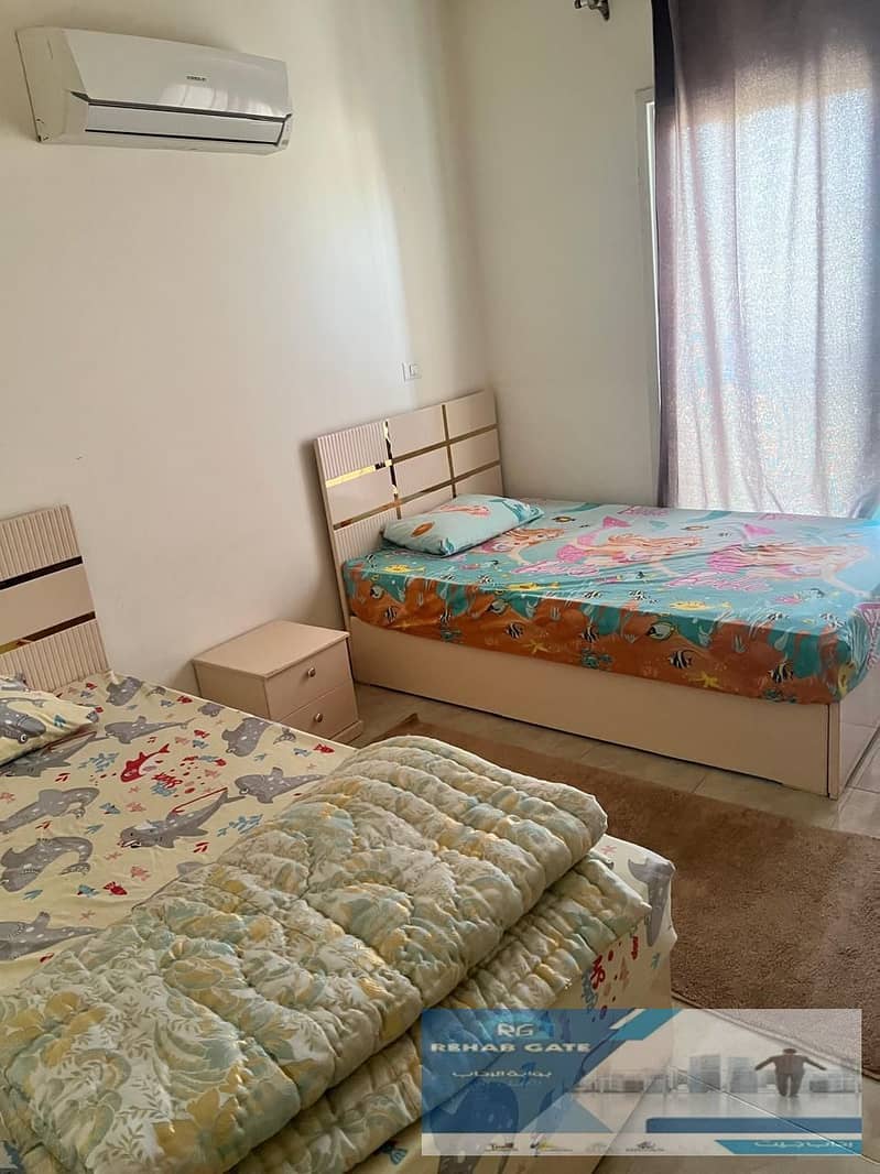 16 f05ecd25-81eb-48c0-9c91-5dc931cb1566. jpg