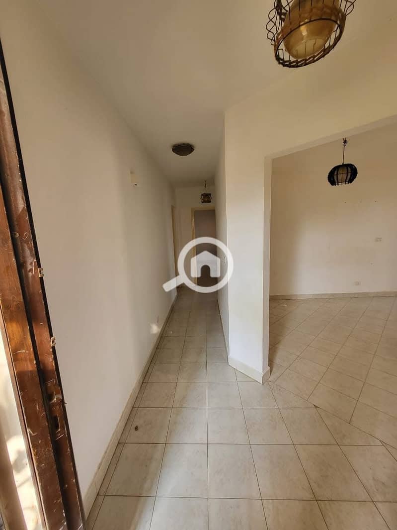 7 77d2997a-af56-4176-8ea4-5bc1c345c127. jpeg