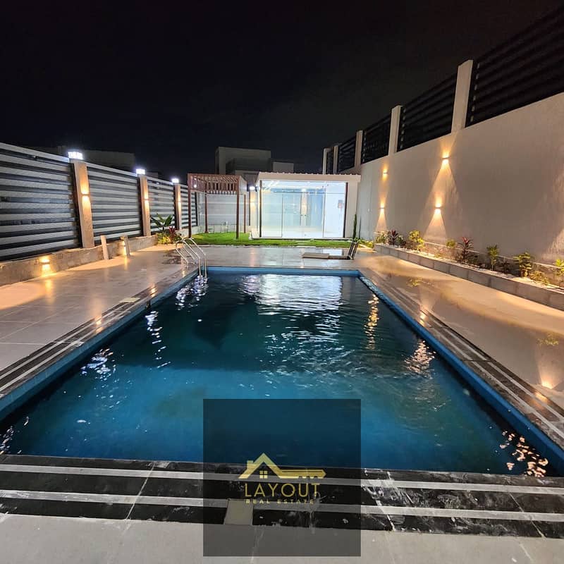 3 89861a0a-5349-4f99-846e-a1a8e38d9591. jpg