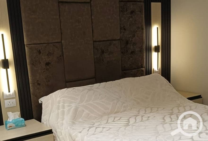 5 5a7aecf8-ca6e-47c9-9813-a79b13036ede. jpg