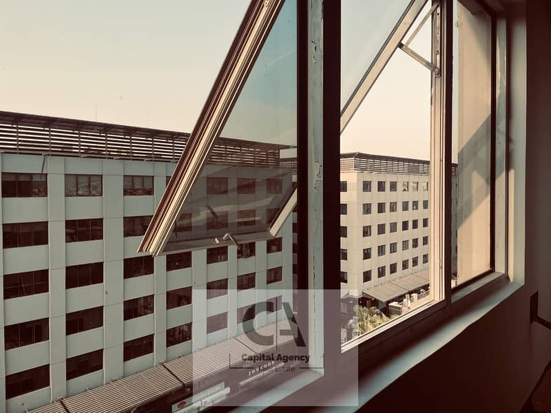 7 f15221b2-cbc6-4a46-b0ed-4c5071928ffc. jpg