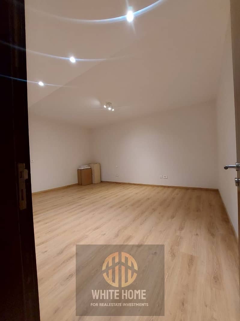 5 db2ae665-0d5c-40b1-8fe5-af551fc4fb9e. jpeg