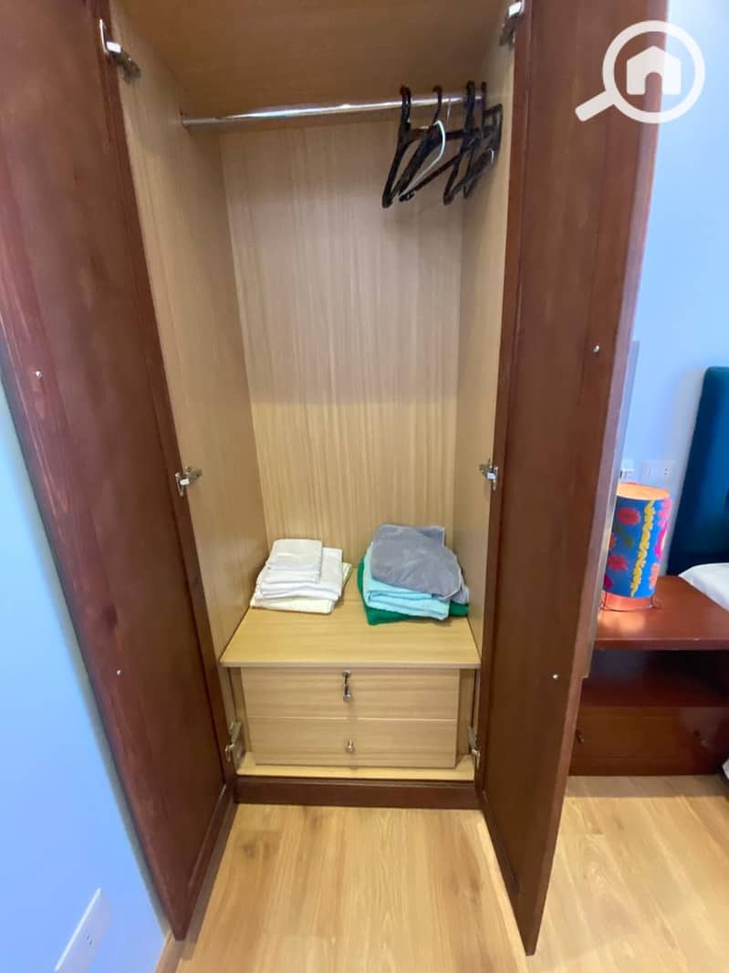 33 WhatsApp Image 2025-11-25 at 4.01. 39 PM. jpeg