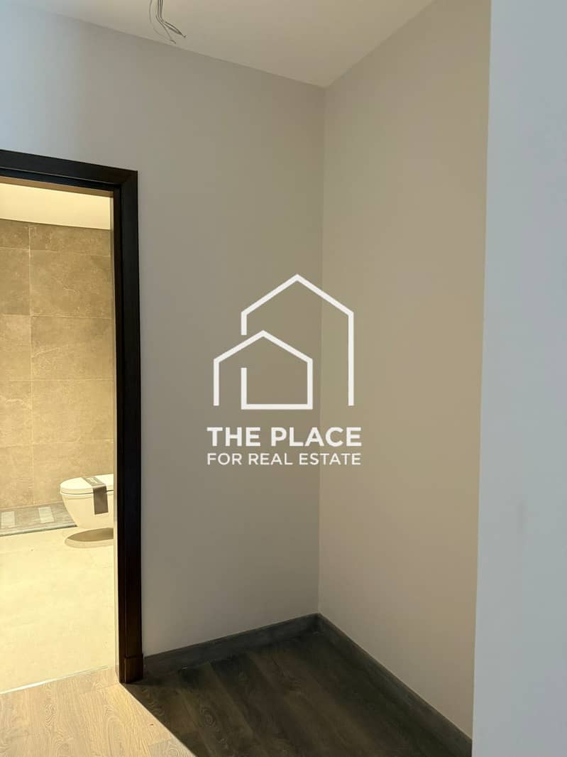 5 WhatsApp Image 2026-01-11 at 1.25. 33 PM (1). jpeg