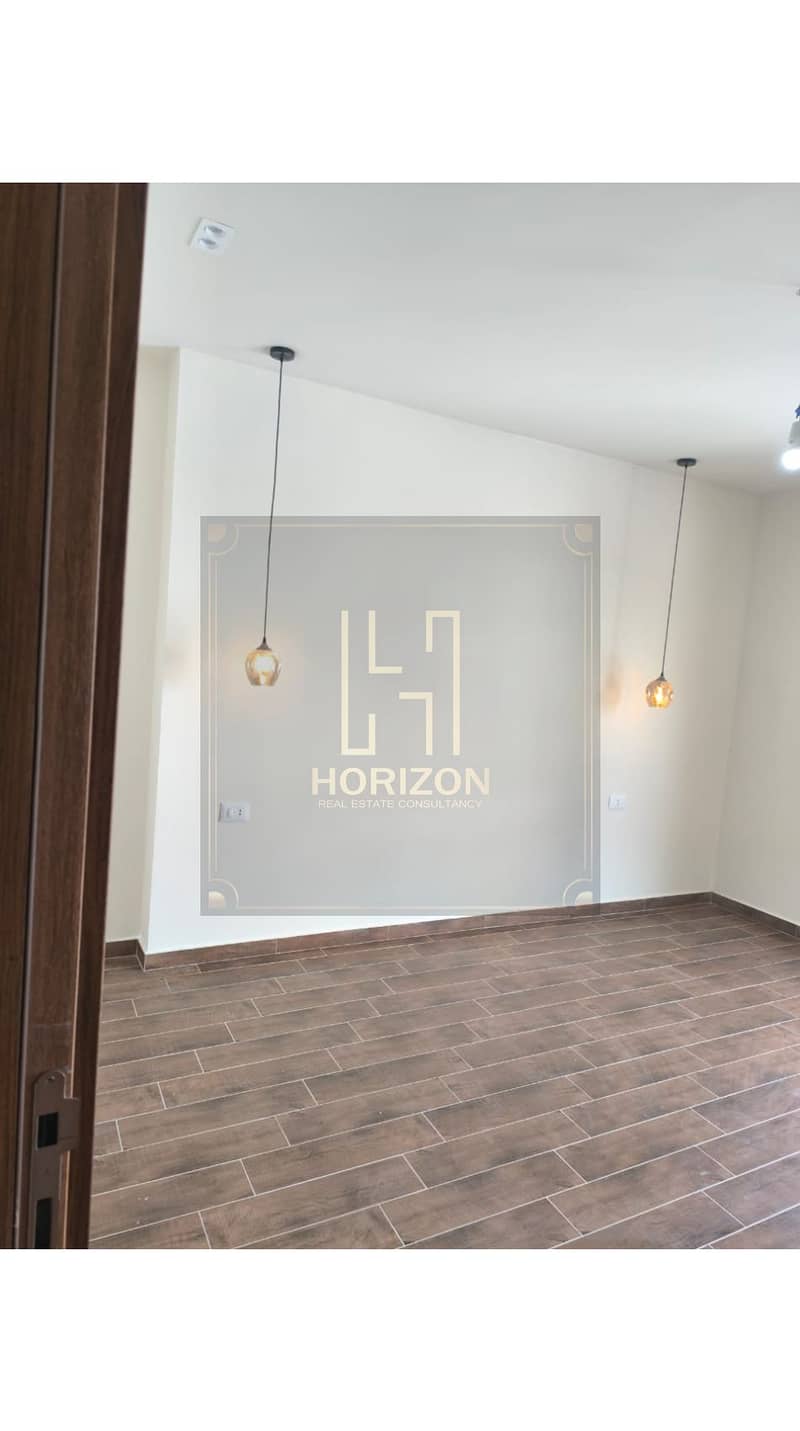 5 WhatsApp Image 2026-01-07 at 1.16. 41 AM. jpg