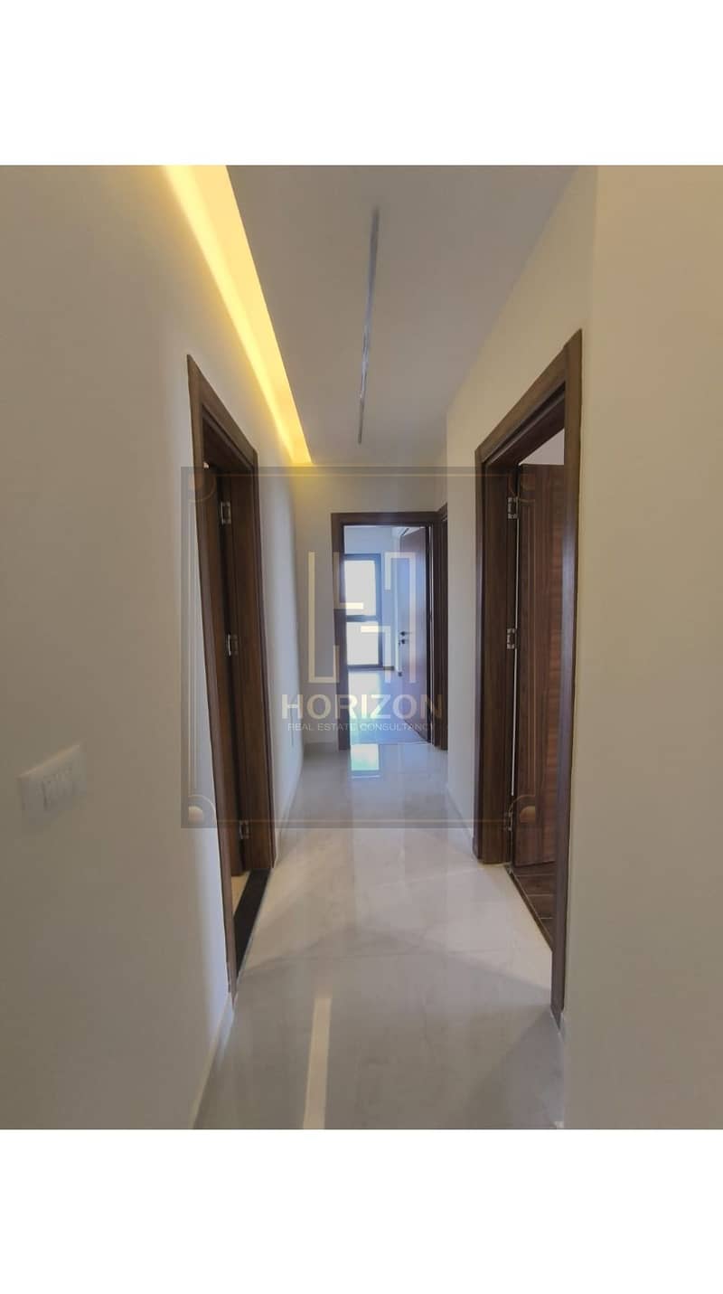 10 WhatsApp Image 2026-01-07 at 1.16. 43 AM. jpg