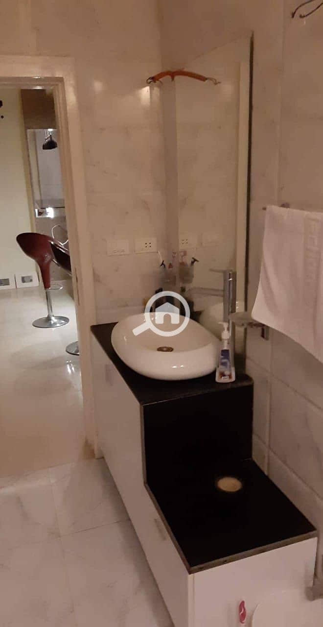 16 d91350c8-6a06-45fe-b768-013b4efcd9b6. jpg