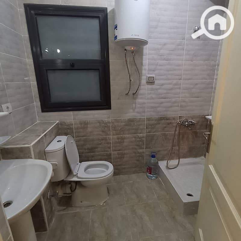 8 d0b4667f-c282-4884-b1fb-508d682d01f6. jpeg