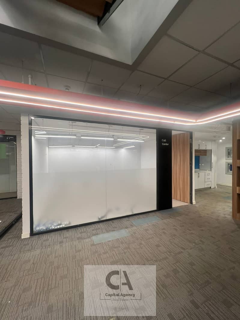 13 e03baf5e-0ab3-4d06-8c49-a0a7310cec5d. jpg