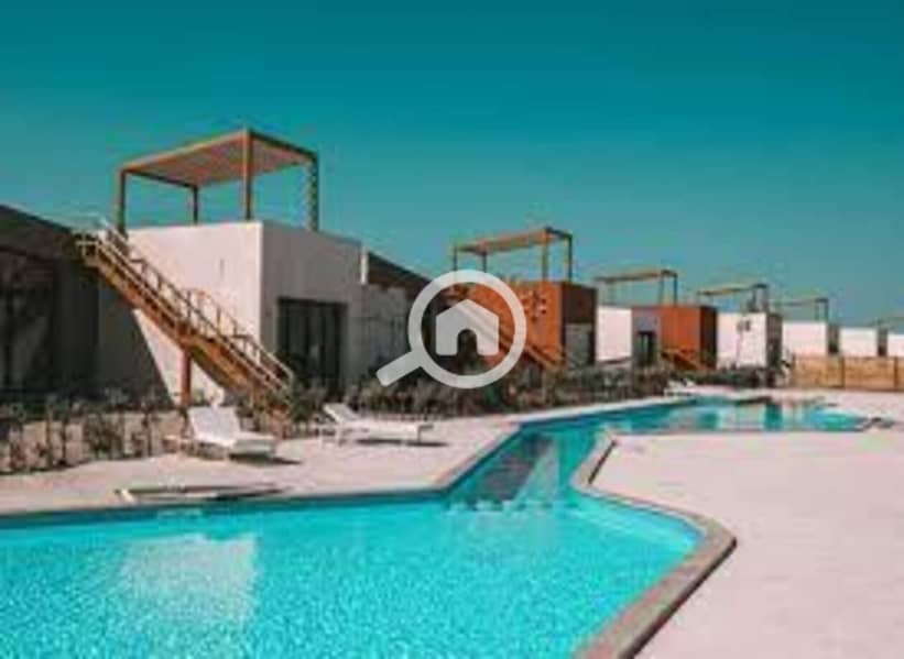 9 download (3). jpeg