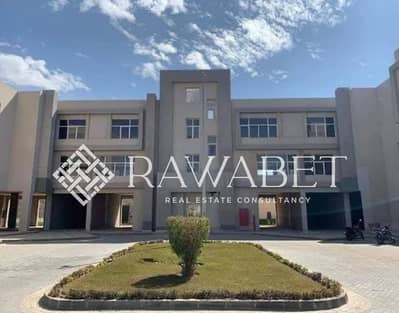 مکتب  للبيع في الشيخ زايد، الجيزة - IMG_4131. jpeg