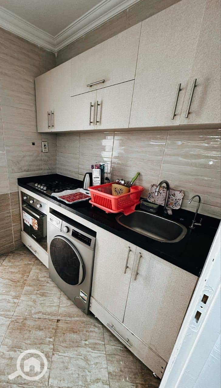 8 ca1b4472-fcfa-4dd3-9cf6-3fc359ebf3b0. jpeg