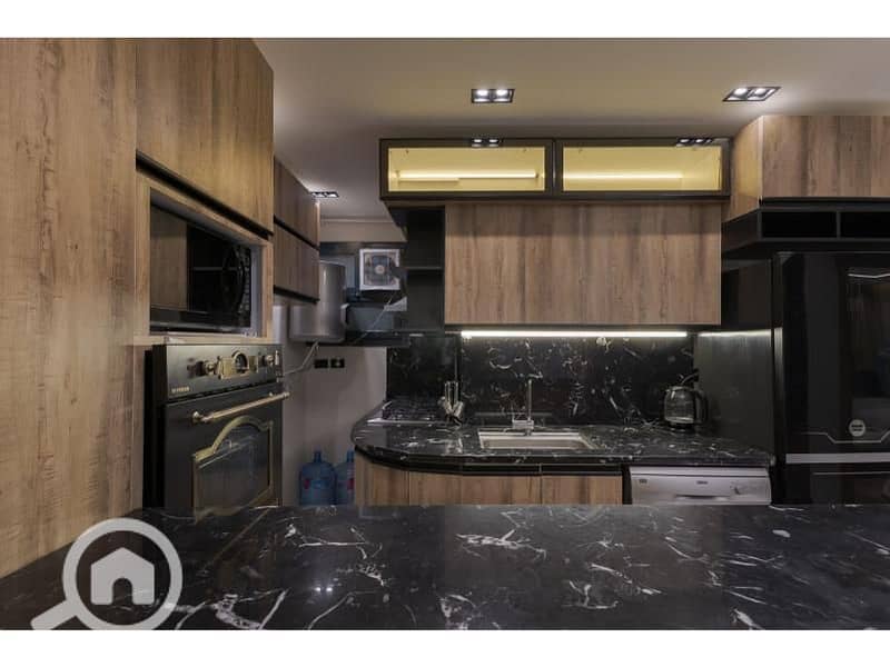 3 8be3b097-69ae-40cd-b26b-bb1187693425. jpg