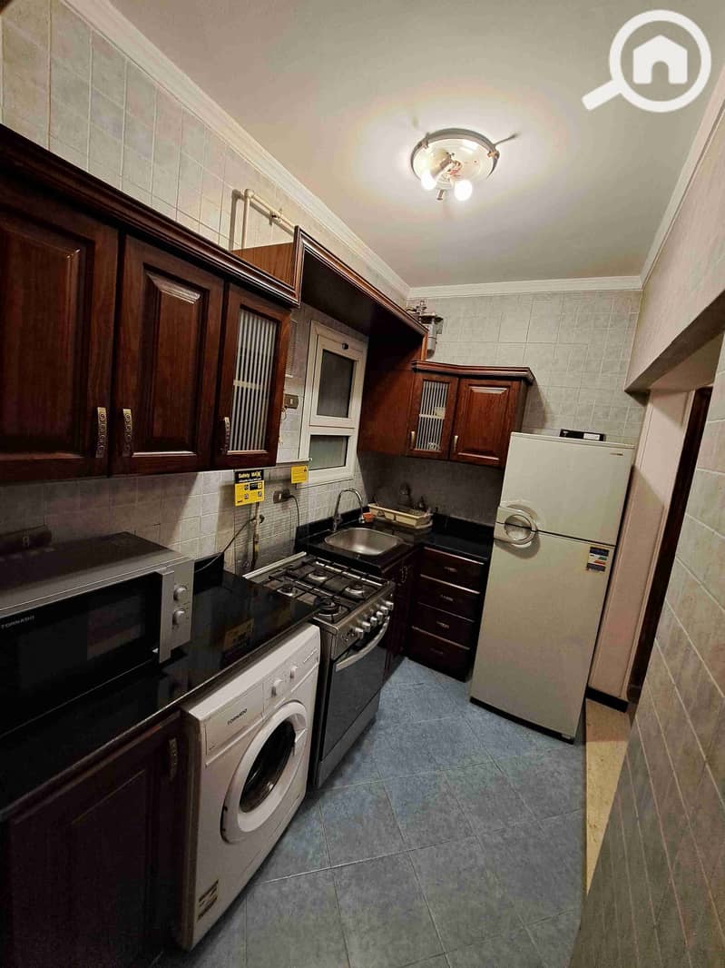 4 20250211_201244. jpg