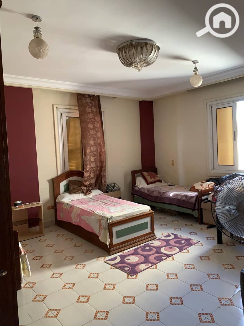 3 04ca04c6-7a4f-49e2-98a0-1536d159f3af. jpeg