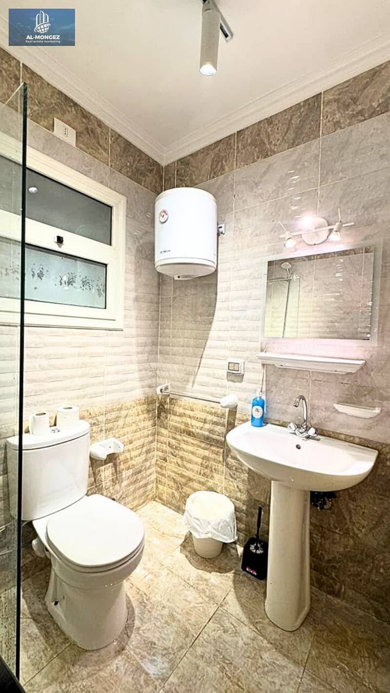 11 986c3f30-0ef8-4b51-abf0-904043b411c9. jpg