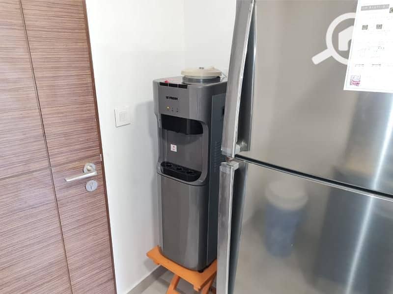 17 e8e09223-e9d0-4340-bb50-3f2cce4c5f6d. jpg