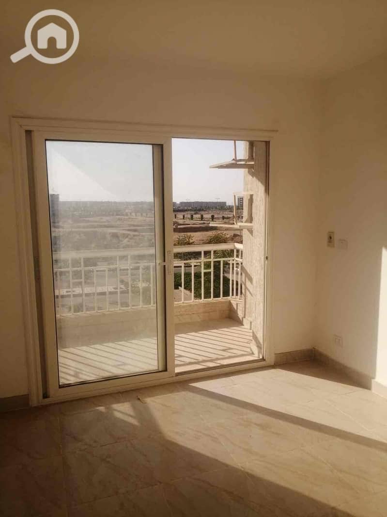 7 9da5d715-b8e7-4821-93ef-cf443bb0f1ac. jpg