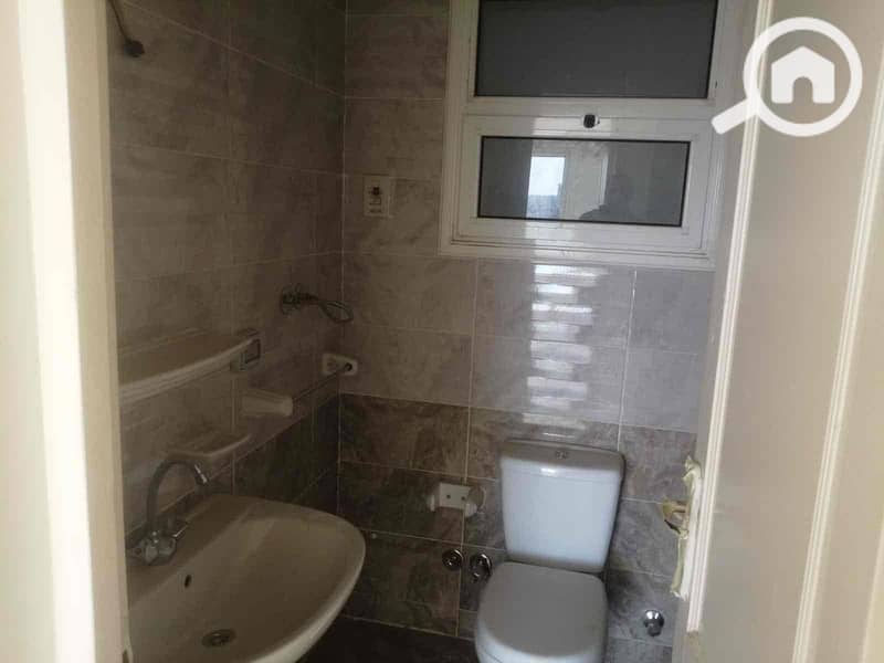 16 9b82fae9-bd84-4a39-a164-3b895ba0f69a. jpg