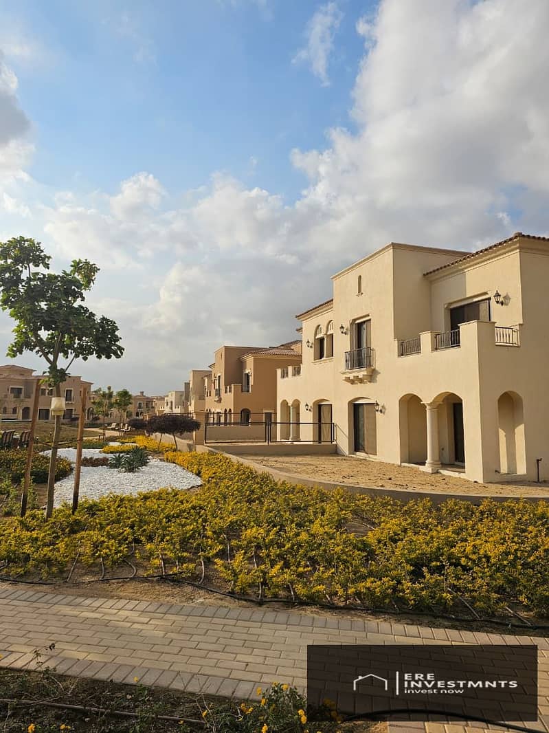 3 271321f4-2a6d-4150-b1fb-427a56e18a68. jpg