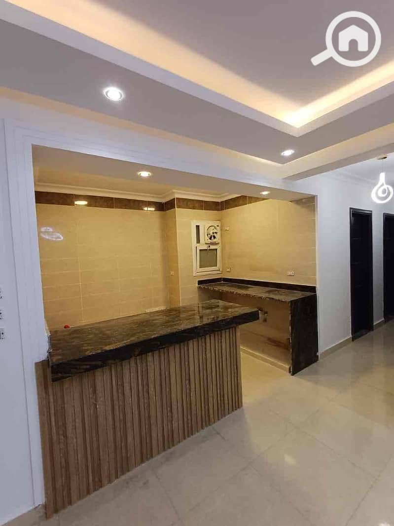 6 a9e5c791-49b1-4612-99d4-c3f8b4e5b6d2. jpg