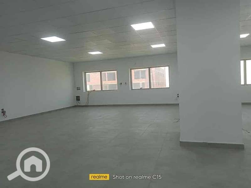 19 aa5dd3d2-12c2-42e2-98d6-3f1b705ddcd7. jpg