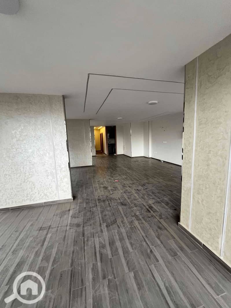 IMG_4060. jpg IMG_4060. jpg