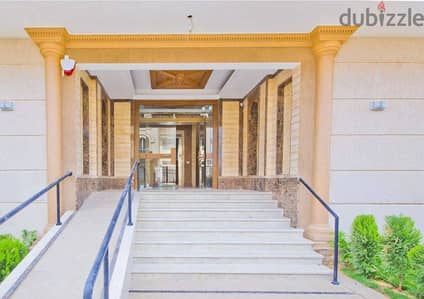 فیلا 11 غرف نوم للبيع في القاهرة الجديدة، القاهرة - Smart Villa 7 Apts 20 BRs