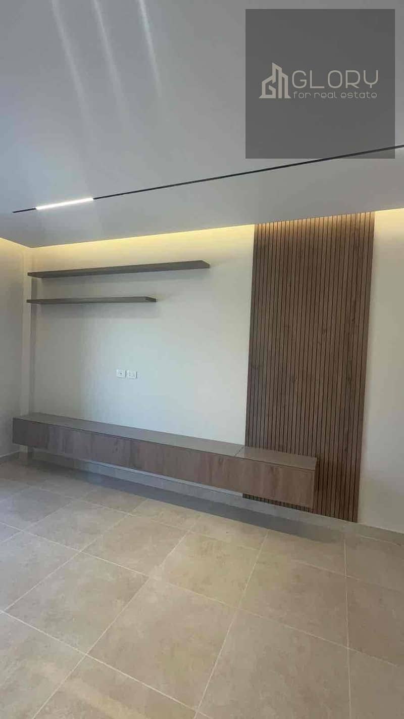 2 c44d1aa5-cc63-4f7b-a64b-7cea61238d7a. jpg