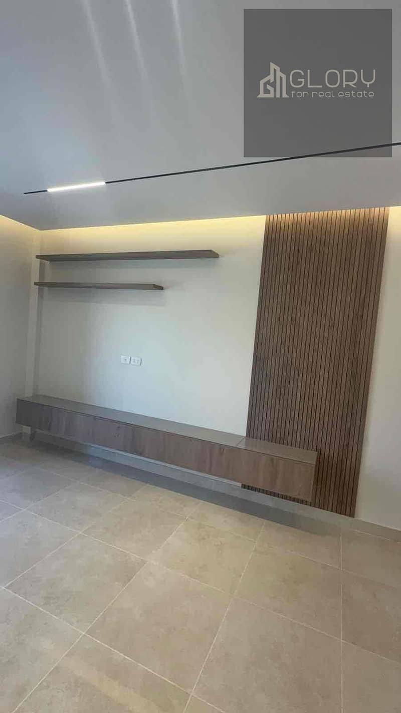 6 aa562045-6d8c-477b-aec3-49544b2753fb. jpg