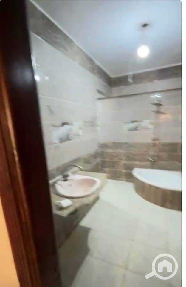 6 598762015_2712787019079412_1125173492605975473_n. jpg