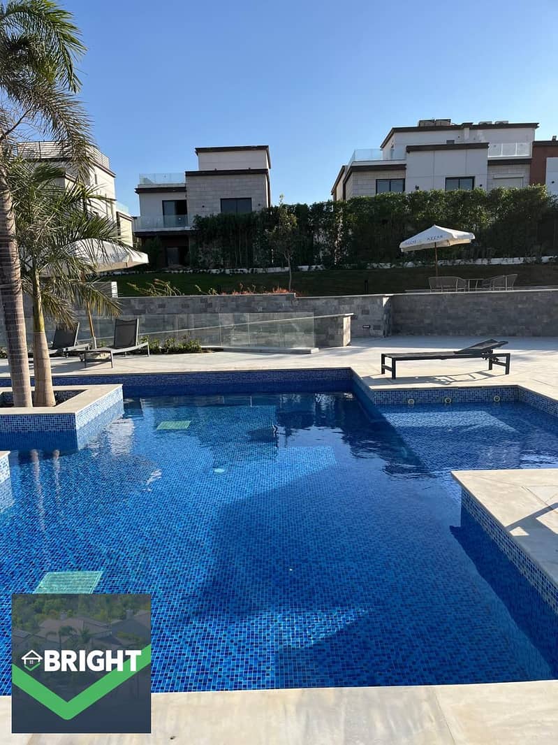 5 9879c907-9cce-491d-b332-ea8a35ace633. jpg